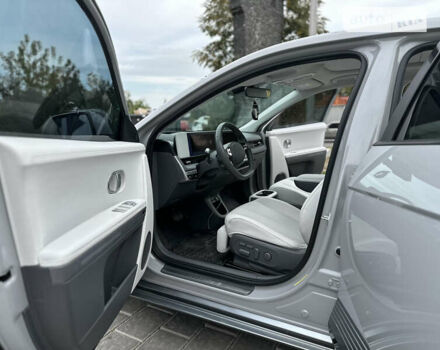 Серый Хендай Ioniq 5, объемом двигателя 0 л и пробегом 55 тыс. км за 29999 $, фото 24 на Automoto.ua