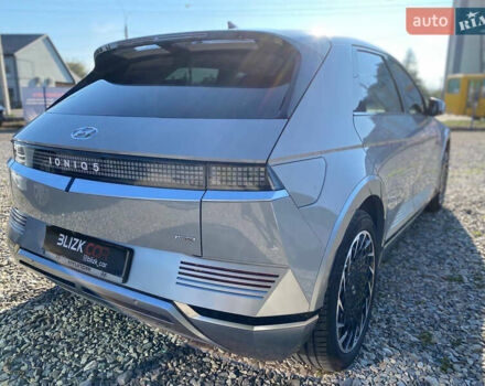 Серый Хендай Ioniq 5, объемом двигателя 0 л и пробегом 24 тыс. км за 27000 $, фото 8 на Automoto.ua