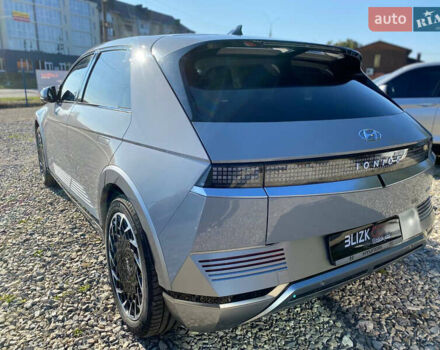 Серый Хендай Ioniq 5, объемом двигателя 0 л и пробегом 24 тыс. км за 27000 $, фото 10 на Automoto.ua
