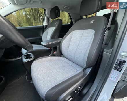 Хендай Ioniq 5 2022 в Ровно на Automoto.ua Серый Хендай Ioniq 5, объемом двигателя 0 л и пробегом 38 тыс. км за 26900 $, фото 29 на Automoto.ua