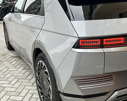 Серый Хендай Ioniq 5, объемом двигателя 0 л и пробегом 163 тыс. км за 22999 $, фото 14 на Automoto.ua
