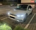Серый Хендай Ioniq 5, объемом двигателя 0 л и пробегом 82 тыс. км за 20999 $, фото 4 на Automoto.ua