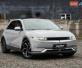 Серый Хендай Ioniq 5, объемом двигателя 0 л и пробегом 61 тыс. км за 29000 $, фото 1 на Automoto.ua