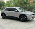 Серый Хендай Ioniq 5, объемом двигателя 0 л и пробегом 151 тыс. км за 22700 $, фото 4 на Automoto.ua