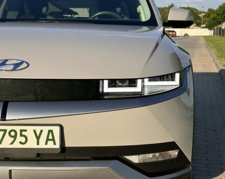 Серый Хендай Ioniq 5, объемом двигателя 0 л и пробегом 31 тыс. км за 25700 $, фото 3 на Automoto.ua