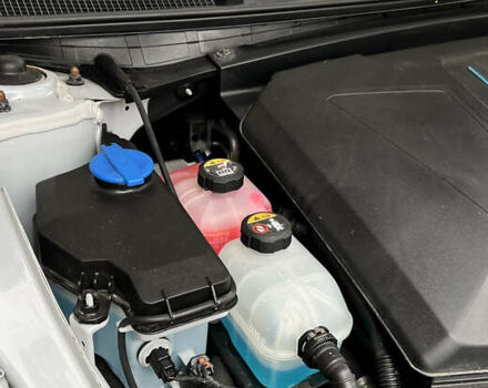 Серый Хендай Ioniq 5, объемом двигателя 0 л и пробегом 163 тыс. км за 22999 $, фото 36 на Automoto.ua