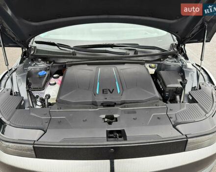 Сірий Хендай Ioniq 5, об'ємом двигуна 0 л та пробігом 65 тис. км за 34999 $, фото 149 на Automoto.ua