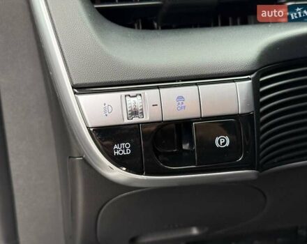 Сірий Хендай Ioniq 5, об'ємом двигуна 0 л та пробігом 43 тис. км за 29500 $, фото 35 на Automoto.ua