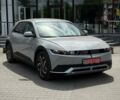Серый Хендай Ioniq 5, объемом двигателя 0 л и пробегом 56 тыс. км за 26900 $, фото 2 на Automoto.ua