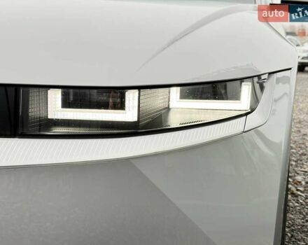 Сірий Хендай Ioniq 5, об'ємом двигуна 0 л та пробігом 43 тис. км за 29500 $, фото 15 на Automoto.ua