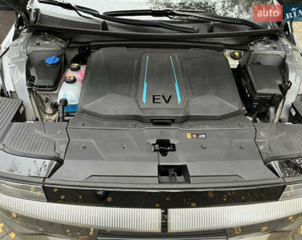 Хендай Ioniq 5 2022 в Тернополе на Automoto.ua Серый Хендай Ioniq 5, объемом двигателя 0 л и пробегом 62 тыс. км за 29800 $, фото 17 на Automoto.ua