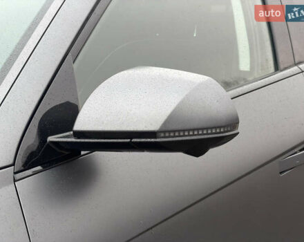 Сірий Хендай Ioniq 5, об'ємом двигуна 0 л та пробігом 65 тис. км за 34999 $, фото 41 на Automoto.ua