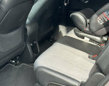 Серый Хендай Ioniq 5, объемом двигателя 0 л и пробегом 185 тыс. км за 23900 $, фото 66 на Automoto.ua