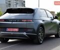 Серый Хендай Ioniq 5, объемом двигателя 0 л и пробегом 33 тыс. км за 23200 $, фото 12 на Automoto.ua