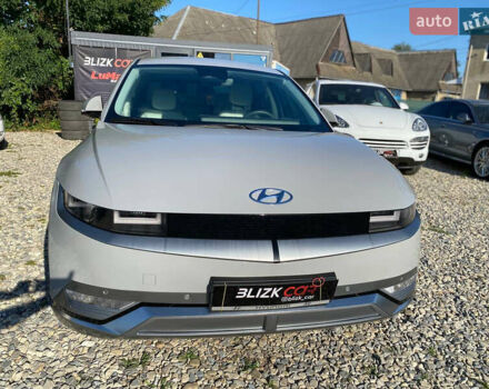 Серый Хендай Ioniq 5, объемом двигателя 0 л и пробегом 24 тыс. км за 27000 $, фото 5 на Automoto.ua