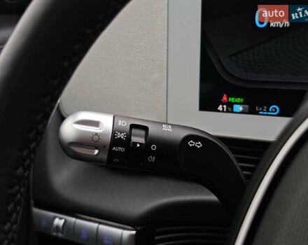 Серый Хендай Ioniq 5, объемом двигателя 0 л и пробегом 61 тыс. км за 29000 $, фото 31 на Automoto.ua