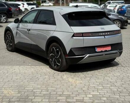 Сірий Хендай Ioniq 5, об'ємом двигуна 0 л та пробігом 56 тис. км за 26900 $, фото 7 на Automoto.ua