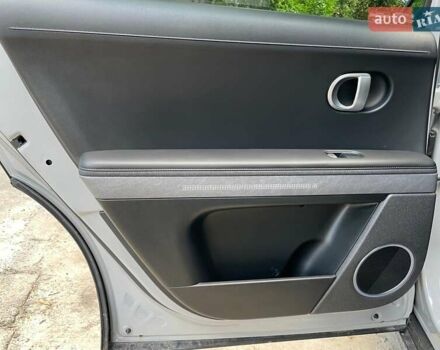 Серый Хендай Ioniq 5, объемом двигателя 0 л и пробегом 1 тыс. км за 37940 $, фото 16 на Automoto.ua