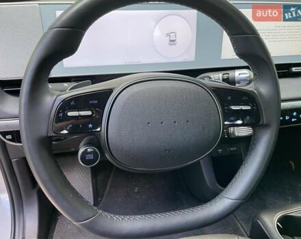 Серый Хендай Ioniq 5, объемом двигателя 0 л и пробегом 1 тыс. км за 37940 $, фото 23 на Automoto.ua