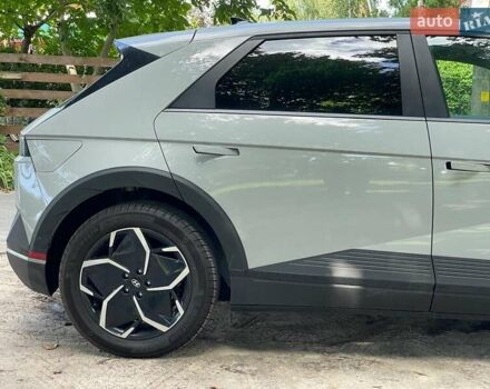 Серый Хендай Ioniq 5, объемом двигателя 0 л и пробегом 1 тыс. км за 37940 $, фото 7 на Automoto.ua
