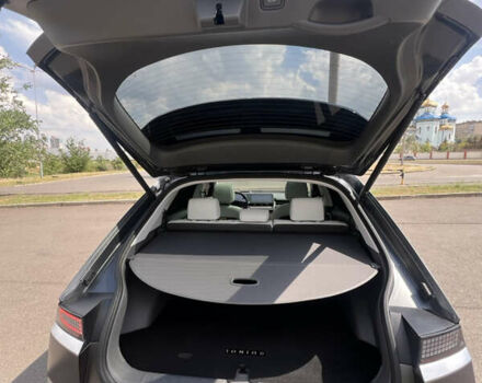 Сірий Хендай Ioniq 5, об'ємом двигуна 0 л та пробігом 13 тис. км за 33500 $, фото 24 на Automoto.ua