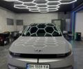 Серый Хендай Ioniq 5, объемом двигателя 0 л и пробегом 14 тыс. км за 35000 $, фото 3 на Automoto.ua