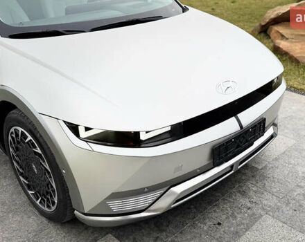 Сірий Хендай Ioniq 5, об'ємом двигуна 0 л та пробігом 16 тис. км за 28555 $, фото 3 на Automoto.ua