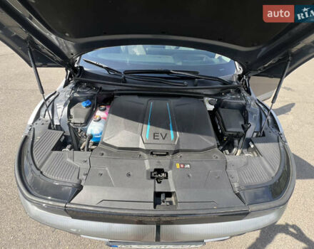 Сірий Хендай Ioniq 5, об'ємом двигуна 0 л та пробігом 13 тис. км за 33500 $, фото 43 на Automoto.ua