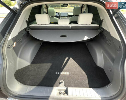 Сірий Хендай Ioniq 5, об'ємом двигуна 0 л та пробігом 13 тис. км за 33500 $, фото 26 на Automoto.ua