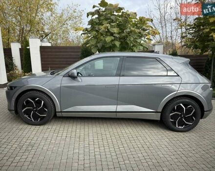 Серый Хендай Ioniq 5, объемом двигателя 0 л и пробегом 1 тыс. км за 42480 $, фото 3 на Automoto.ua