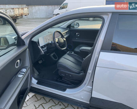 Серый Хендай Ioniq 5, объемом двигателя 0 л и пробегом 18 тыс. км за 28300 $, фото 18 на Automoto.ua