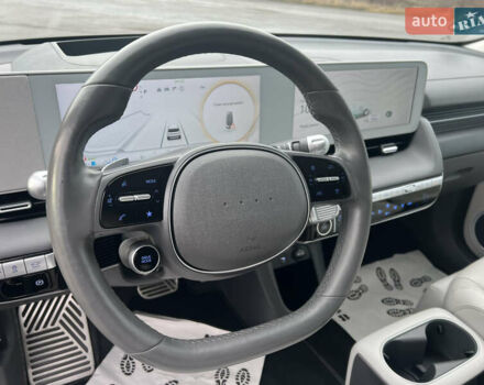 Сірий Хендай Ioniq 5, об'ємом двигуна 0 л та пробігом 128 тис. км за 25700 $, фото 69 на Automoto.ua