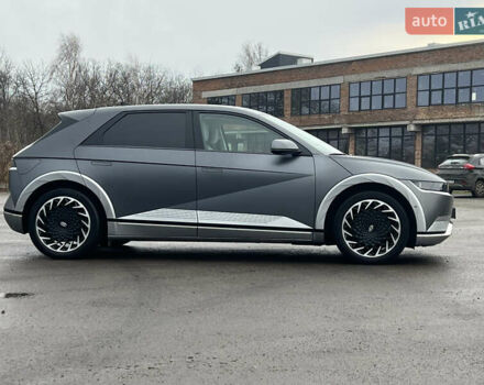 Сірий Хендай Ioniq 5, об'ємом двигуна 0 л та пробігом 128 тис. км за 25700 $, фото 6 на Automoto.ua