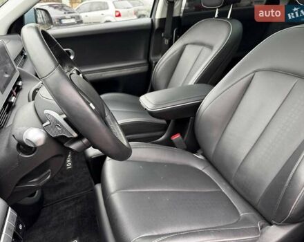 Сірий Хендай Ioniq 5, об'ємом двигуна 0 л та пробігом 37 тис. км за 28990 $, фото 20 на Automoto.ua