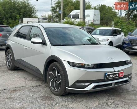 Серый Хендай Ioniq 5, объемом двигателя 0.1 л и пробегом 25 тыс. км за 28490 $, фото 3 на Automoto.ua