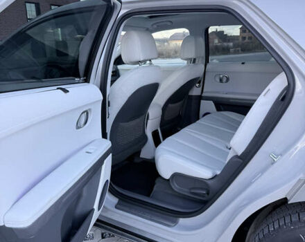 Серый Хендай Ioniq 5, объемом двигателя 0 л и пробегом 27 тыс. км за 30500 $, фото 30 на Automoto.ua