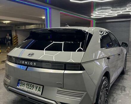 Серый Хендай Ioniq 5, объемом двигателя 0 л и пробегом 14 тыс. км за 35000 $, фото 4 на Automoto.ua