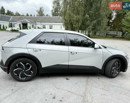 Серый Хендай Ioniq 5, объемом двигателя 0 л и пробегом 2 тыс. км за 27500 $, фото 8 на Automoto.ua