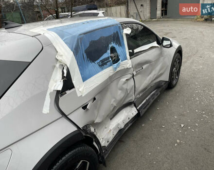 Серый Хендай Ioniq 5, объемом двигателя 0 л и пробегом 30 тыс. км за 17999 $, фото 8 на Automoto.ua