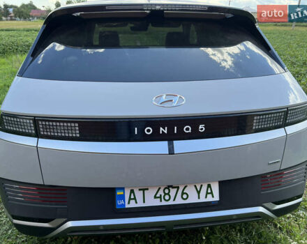 Серый Хендай Ioniq 5, объемом двигателя 0 л и пробегом 27 тыс. км за 28700 $, фото 5 на Automoto.ua