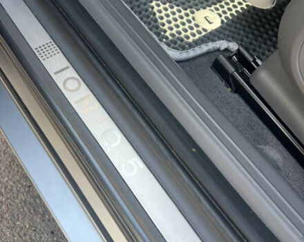 Сірий Хендай Ioniq 5, об'ємом двигуна 0 л та пробігом 13 тис. км за 33500 $, фото 48 на Automoto.ua