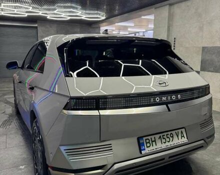 Серый Хендай Ioniq 5, объемом двигателя 0 л и пробегом 14 тыс. км за 35000 $, фото 5 на Automoto.ua