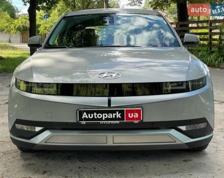 Серый Хендай Ioniq 5, объемом двигателя 0 л и пробегом 1 тыс. км за 37940 $, фото 2 на Automoto.ua