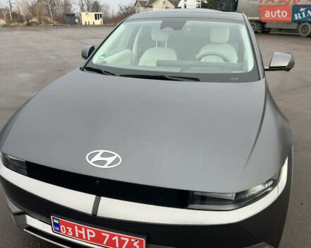 Сірий Хендай Ioniq 5, об'ємом двигуна 0 л та пробігом 128 тис. км за 25700 $, фото 62 на Automoto.ua