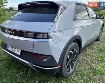 Серый Хендай Ioniq 5, объемом двигателя 0 л и пробегом 27 тыс. км за 28700 $, фото 6 на Automoto.ua