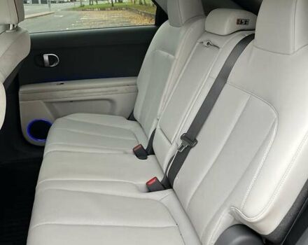 Серый Хендай Ioniq 5, объемом двигателя 0 л и пробегом 34 тыс. км за 27300 $, фото 13 на Automoto.ua