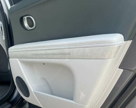 Сірий Хендай Ioniq 5, об'ємом двигуна 0 л та пробігом 13 тис. км за 33500 $, фото 22 на Automoto.ua