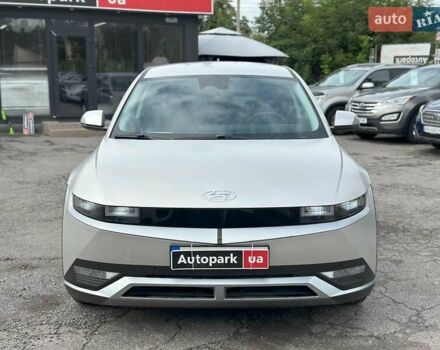 Серый Хендай Ioniq 5, объемом двигателя 0.1 л и пробегом 25 тыс. км за 28490 $, фото 1 на Automoto.ua