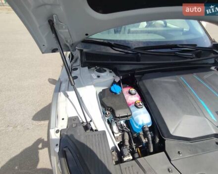 Серый Хендай Ioniq 5, объемом двигателя 0 л и пробегом 14 тыс. км за 36300 $, фото 6 на Automoto.ua