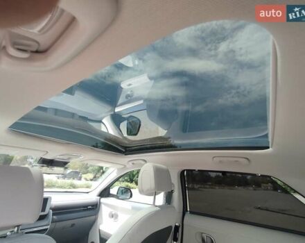 Серый Хендай Ioniq 5, объемом двигателя 0 л и пробегом 14 тыс. км за 36300 $, фото 10 на Automoto.ua